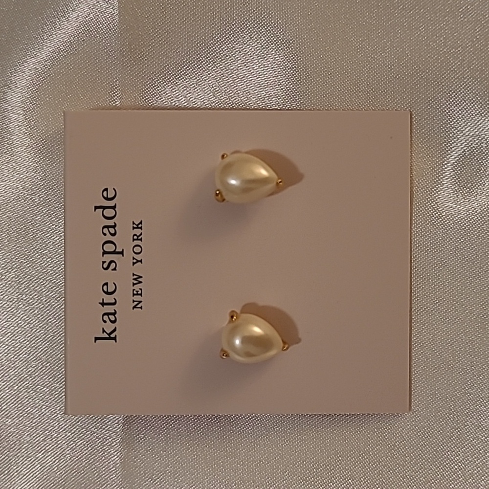 Kate Spade Teardrop Pearl Earrings with Gold Accents (NWT)